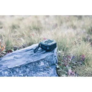 Altavoz solar Sunwave de 3W, merchandising sostenible - Product Image 2