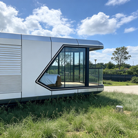 Maison-capsule spatiale en verre trempé XULV pour projets hôteliers, exportation et récupération en usine