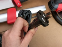 NOUVEAU 2023 – Kit professionnel de 8 outils de finition pour cloisons sèches : Boîte de finition plate, lame de raclage professionnelle et ponceuse murale rapide