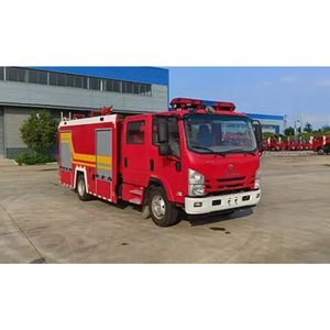 Camion-citerne à eau Sinotruk HOWO 4x2 8 tonnes pour la lutte contre les incendies et les secours industriels urbains - Product Image 1