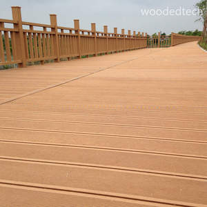 Cubierta compuesta ranurada de grado comercial antidecoloración antiarañazos para áreas de alto tráfico 145x50mm - Product Image 4