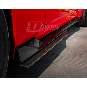 สเกิร์ตข้างคาร์บอนไฟเบอร์ทรง Drifton Dark Horse SC รุ่นใหม่ สำหรับ Ford Mustang Gen7 S650 ปี 2024 ขึ้นไป - Product Image 3