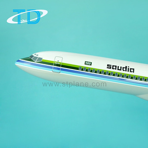 Modèle en résine d'<span class=keywords><strong>avion</strong></span> <span class=keywords><strong>cargo</strong></span> Precious Moments B727-200 Saudia 1/100, 47 cm, à vendre - Product Image 3