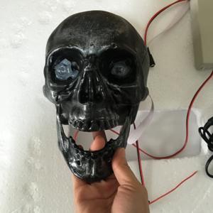 Accessoires de jeu Takagism, capteur de lumière en forme de crâne pour déverrouiller les accessoires de jeu d'évasion en réalité, accessoire de fête d'<span class=keywords><strong>Halloween</strong></span> - Product Image 3