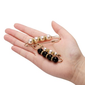 Broches de moda con perlas de imitación y broche de seguridad, accesorio decorativo para fiesta de mujer, para fijar pantalones y realzar la cintura - Product Image 4