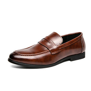 Mocasines de Piel Sintética con Punta en Pico para Hombre, Talla Grande, Transpirables, Resistentes, Sin Cordones, para Oficina, Carrera y Bodas - Product Image 4