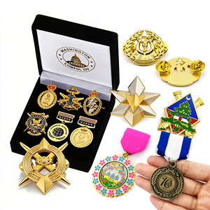 Fabricación <span class=keywords><strong>de</strong></span> pines personalizados <span class=keywords><strong>de</strong></span> esmalte duro y suave en 3D y 2D, broches <span class=keywords><strong>de</strong></span> aleación <span class=keywords><strong>de</strong></span> zinc, insignias <span class=keywords><strong>de</strong></span> metal con logotipo personalizado - Product Image 1