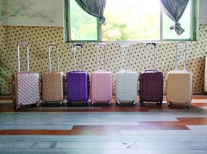 Vente chaude Valise à roulettes rigide 20/24/28 pouces en ABS PC, ensemble de 5 valises rigides, trousse de beauté, sac pour femme, valise extra large 32 pouces - Product Image 3