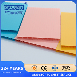 Feuille creuse de <span class=keywords><strong>polycarbonate</strong></span> de nid d'abeille de haute résistance pour la feuille de <span class=keywords><strong>polycarbonate</strong></span> de Multiwall de la serre 10mm-<span class=keywords><strong>25mm</strong></span> - Product Image 2