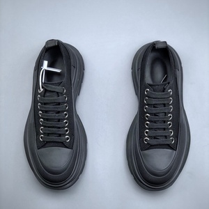Zapatillas Deportivas de Marca Famosa Originales de Lujo al por Mayor, Zapatillas de Diseñador Personalizadas McQueenes, Zapatos Casuales para Hombre y Mujer - Product Image 4