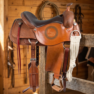 Selle de performance de rodéo SAISHAS Premium Western DD en cuir véritable de haute qualité, légère et confortable pour le barrel racing - Product Image 3