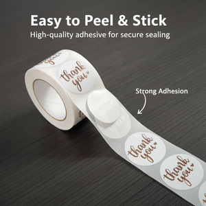 สติกเกอร์วงกลมพิมพ์โลโก้แบรนด์ตามสั่ง สำหรับบรรจุภัณฑ์อาหาร กาวติดกระดาษ PLA กันน้ำ ฉลากปิดผนึกแบบม้วน ฟอยล์สีทอง - Product Image 3