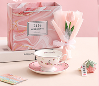 Tasse à café et soucoupe en céramique rose haut de gamme au design lapin mignon, style girly, cadeau jetable pour filles