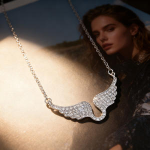 Collar con Colgante de Ala de Ángel, Zirconia, Chapado en Oro de 14K, Estilo Romántico, Cadena de Eslabones, Joyería de Moda para Mujer, Uso Diario, Regalo Encantador - Product Image 2