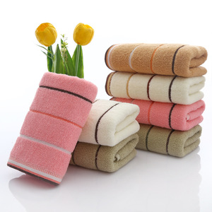 ผ้าเช็ดหน้าสีพื้น Xinshang ขนาด 33x73 ซม. ผลิตจากโพลีเอสเตอร์ผสมฝ้าย ซึมซับน้ำได้ดี เหมาะสำหรับใช้ในบ้าน ของขวัญ ผ้าขนหนู ขายส่งจากโรงงาน - Product Image 4