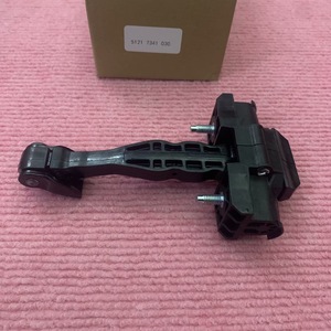 Limitador de puerta para BMW Serie 5 G38, soporte de bisagra de puerta delantera 51217341030, negro zinc, duradero - Product Image 1