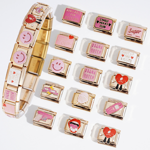 Bracciale a Maglie con Charm Italiani Romantici Rosa 2025 in Acciaio Inossidabile per San Valentino, Charm Italiani Carini Dorati all'Ingrosso - Product Image 1