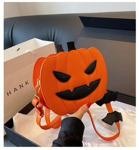Bolso Bandolera de Calabaza LANJO, Bolso de Hombro Novedoso de Halloween con Diseño de Diablo para Mujer, Bolso Cruzado Divertido con Alas de Murciélago - Product Image 6