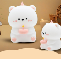Veilleuse en silicone en forme d'ours pour gâteau d'anniversaire, petite, colorée, décorative, pour chambre à coucher, chevet, allaitement, protection oculaire pour enfants