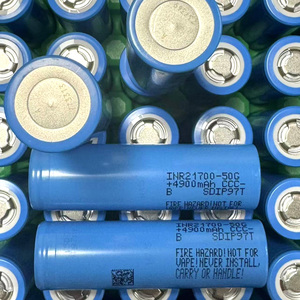 Original <span class=keywords><strong>Samsung</strong></span> <span class=keywords><strong>INR21700</strong></span> <span class=keywords><strong>50E</strong></span> 3.6V <span class=keywords><strong>5000mAh</strong></span> 15A cellule de batterie au lithium-ion rechargeable 50G 50GB 50S 21700 batterie cylindrique - Product Image 3