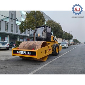 Compacteur CAT CS683E d'occasion, faible nombre d'heures de fonctionnement, rouleau lourd pour la construction routière et le compactage des fondations, stock disponible depuis la Chine - Product Image 6
