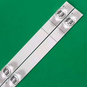 อะไหล่ทีวี LED รุ่น HX-NO.714 CRH-BK32H733030T020681G-REV1.8 W แถบไฟ LED สำหรับสมาร์ททีวีขนาด 55 นิ้ว รุ่น HZ32E35A 32V1A-J - Product Image 4
