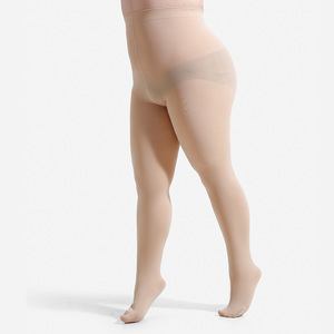 <span class=keywords><strong>Collant</strong></span> Neri Elasticizzati Personalizzati Anti-Strappo con Controllo Pancia, Taglie Forti da Donna, <span class=keywords><strong>70</strong></span> Denier, con Punta Rinforzata - Product Image 6