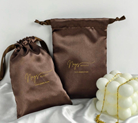 Sac en satin brun à cordon de serrage, personnalisé avec logo imprimé, pour cosmétiques, maquillage, soins de la peau, emballage réutilisable, anti-poussière