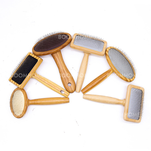 Ahşap Bambu Evcil Hayvan Köpek Kedi Tüy Alma Tarağı ve Duş Fırçası, Tüy Dökülmesini Azaltan Çok Fonksiyonlu Masaj Aleti - Product Image 4