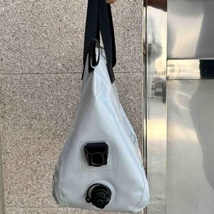 Bolsa Térmica para Pescado <span class=keywords><strong>de</strong></span> 50 cm, Aislada, <span class=keywords><strong>de</strong></span> PVC 1000D, Fondo Plano, Hermética, Portátil, Impermeable, Mantiene el Hielo Frío por Más <span class=keywords><strong>de</strong></span> 24 Horas - Product Image 5