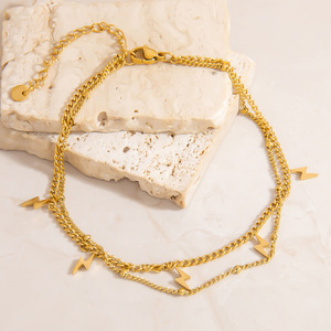 สร้อยข้อเท้าแฟชั่น สแตนเลสสตีล สีทอง 18K ดีไซน์รูปหัวใจและเรขาคณิต เครื่องประดับเท้าสำหรับผู้หญิง - Product Image 2