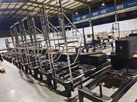 Konverter Kotak Menara Reformer Pilates Profesional Tahan Lama dari Paduan Aluminium yang Dapat Disesuaikan, Dilengkapi Platform Berbantalan untuk Penggunaan di Studio