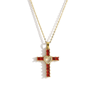 Collier en zircon émeraude avec un design combiné cœur creux et croix - Collier polyvalent pour femmes - Product Image 6