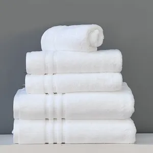 Asciugamani bianchi dell'hotel che ispessiscono asciugamani di qualità dell'hotel asciugamano dell'hotel in cotone quattro stagioni