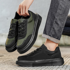 Chaussures de skate basses imperméables pour hommes en toile parapluie, semelle souple en EVA collée à froid, légères et décontractées - Product Image 2