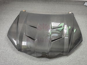 Kit de carrosserie en fibre de carbone pour <span class=keywords><strong>Lamborghini</strong></span> <span class=keywords><strong>URUS</strong></span> M Style Kit de carrosserie en fibre de carbone véritable - Product Image 3