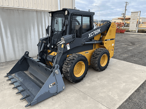 Produit d'origine authentique Chargeuse hydraulique XC760K <span class=keywords><strong>Mini</strong></span> chargeuse à chenilles 3 tonnes 0,6 m³ Capacité de chargement du godet de <span class=keywords><strong>charbon</strong></span> 1 tonne Matériel de terrassement - Product Image 3