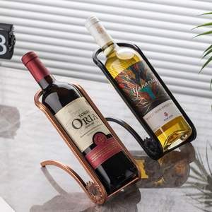 Moderno Porta Botellas de Vino de Cobre con Diseño Floral, Soporte Metálico Resistente para Decoración de Sala de Estar o Fiestas - Product Image 4