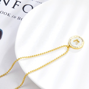 Nouveauté : Collier pour femme en acier inoxydable avec pendentif papillon et coquillage blanc - Product Image 4