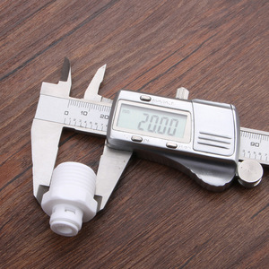 Adaptateurs universels sans clip KM42, connecteurs 4 points, 2 points, connexion rapide, filetage externe, connecteur droit pour purificateur d'eau - Product Image 1