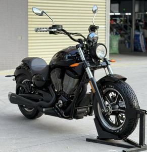 Utilisé pour Victory106freedom en 2013. Moteur 1731cc, Vente de motos de croisière d'occasion de haute qualité à grande cylindrée - Product Image 1
