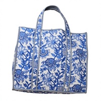 Sac fourre-tout en coton bleu et blanc à motifs floraux, imprimé à la main, sac de shopping matelassé, sac de plage, sac de voyage, sac de tous les jours, élégant, réutilisable, pour femme