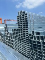 Profilés creux rectangulaires galvanisés à chaud RHS Q235B pour structures en acier et clôtures