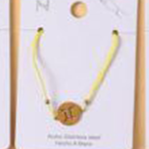 Bracciale con cordoncino in acciaio inossidabile 12 colori con lettera M placcata in oro, gioielli fatti a mano per donna, accessorio moda - Product Image 6