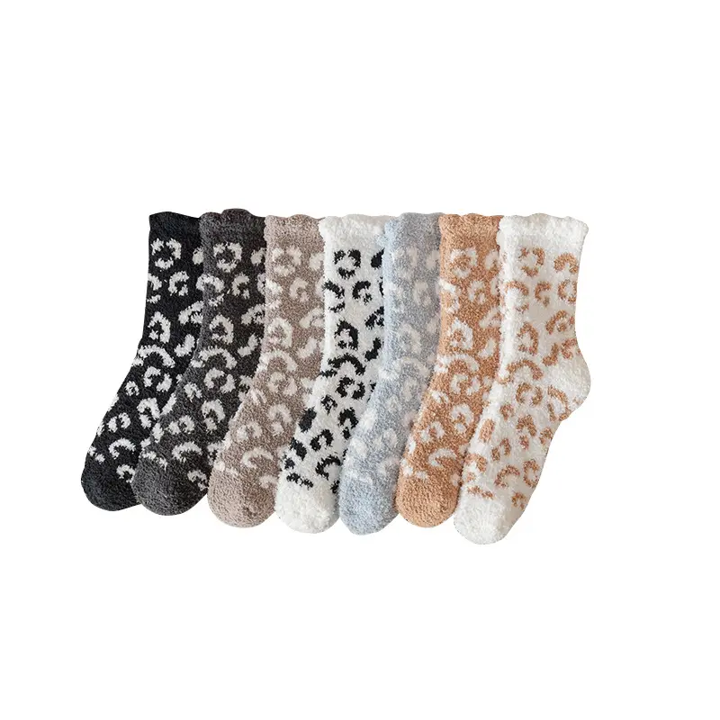 Chaussettes d'hiver en molleton de corail pour femme, douces, épaisses, chaudes, à motif léopard