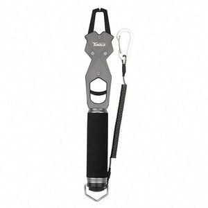 Alicates de Pesca Multifuncionales Duraderos de Acero con Alto Contenido de Carbono, Función de Pesaje, Modelo USA Mairun USA 823, para Uso en Agua Dulce y Salada - Product Image 1