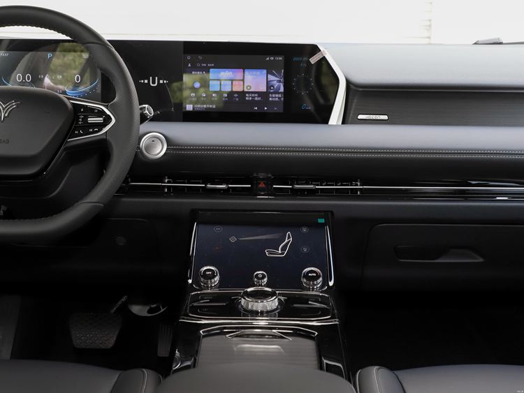 High Speed  New Energy Vehicles Neta U pro 400-610 EV Intelligent Luxury SUV NETA U PRO in stock