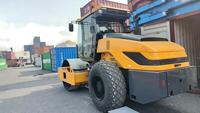 Compacteur de sol à tambour vibrant simple de 12 tonnes SR12-B6 pour la construction routière