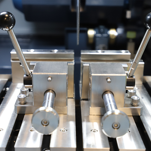 Machine <span class=keywords><strong>de</strong></span> découpe métallographique entièrement automatique Trojan, très vendue, avec moteur, écran tactile 7 pouces, 380V 5kW - Product Image 5
