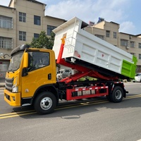 Camion à ordures Dongfeng Diesel 3800 Euro 3 avec chargeur arrière amovible et bras à crochet pour usage urbain, scolaire et rural
